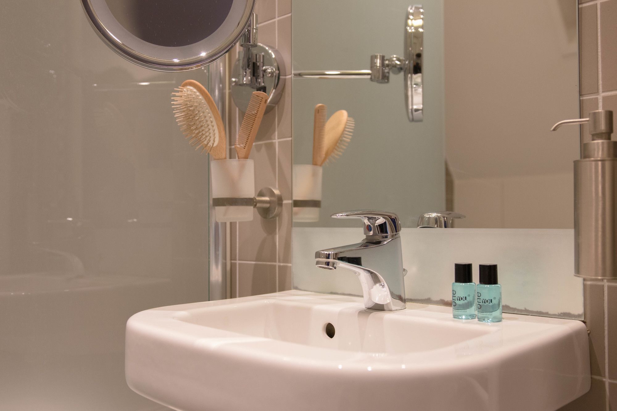 Amsterdam Canal Suites Екстер'єр фото